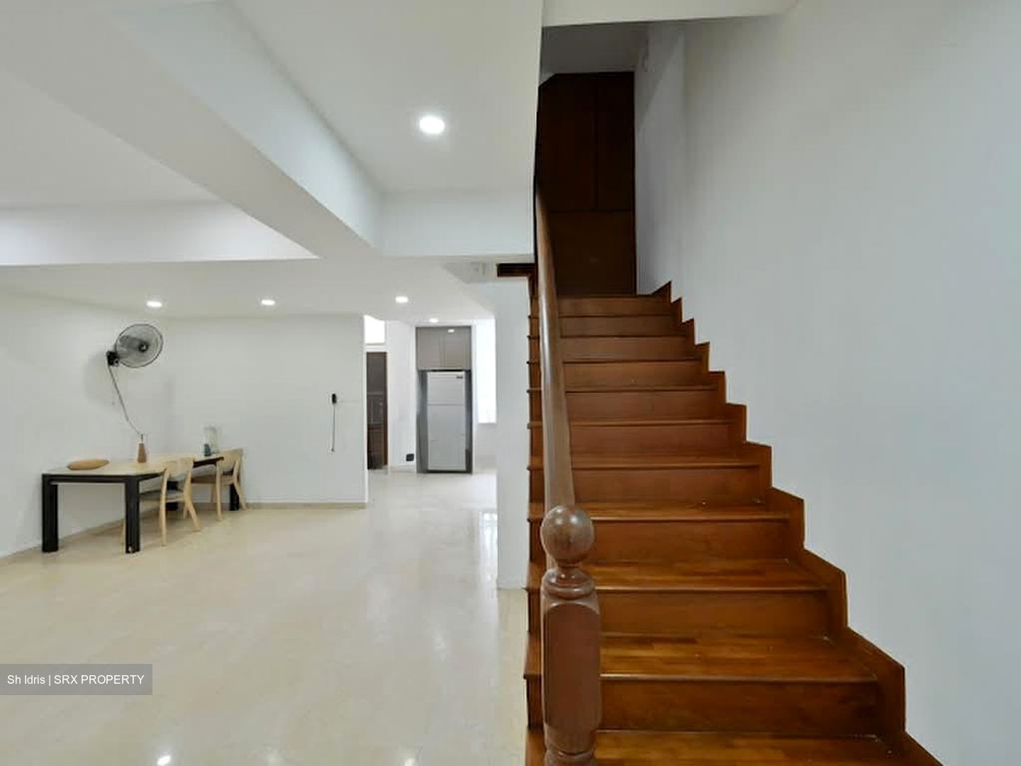 Loyang Court (D17), Terrace #570589681